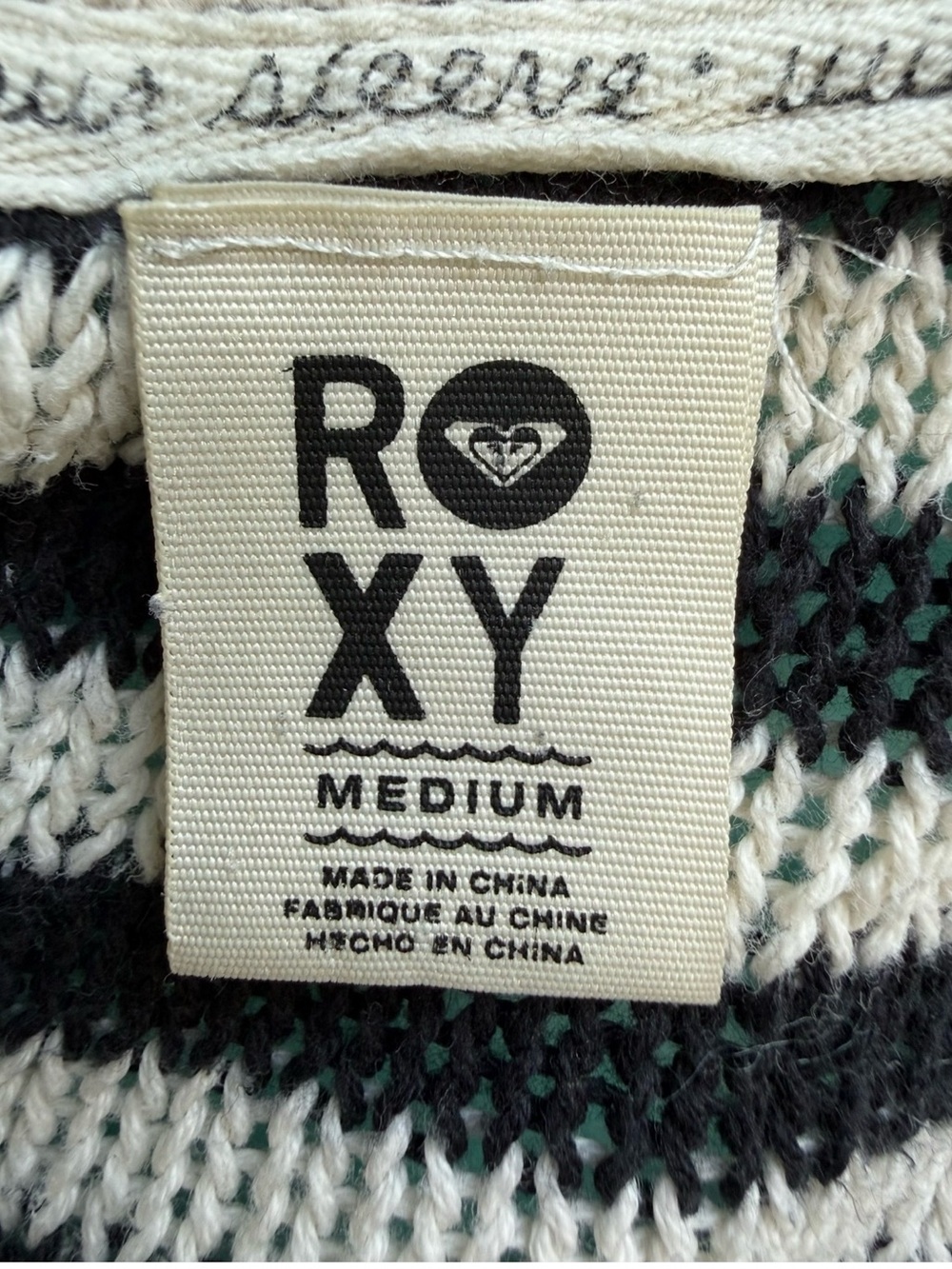 Roxy Black and Cream Striped Crewneck Sweater Size M Beach Coastal Lightweight - Picture 4 of 16